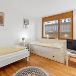 Am Acher Ii Apt- F By Interhome *